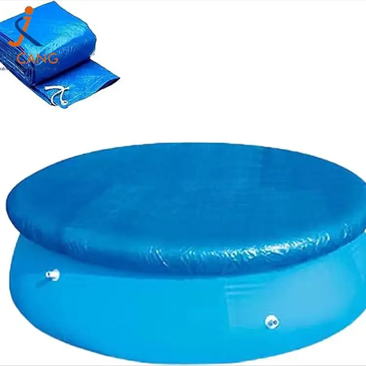 Изнад покривача копна базена